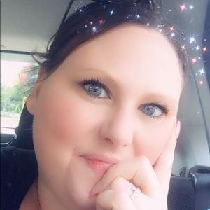 Meet your Posher, Lindsay
